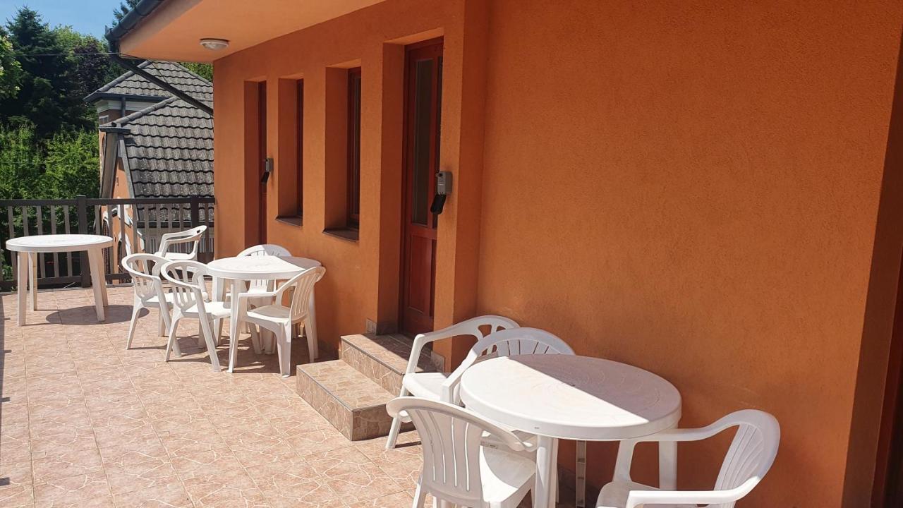 Sunshine Sh Apartmanhaz Apartment Zamárdi Exterior foto