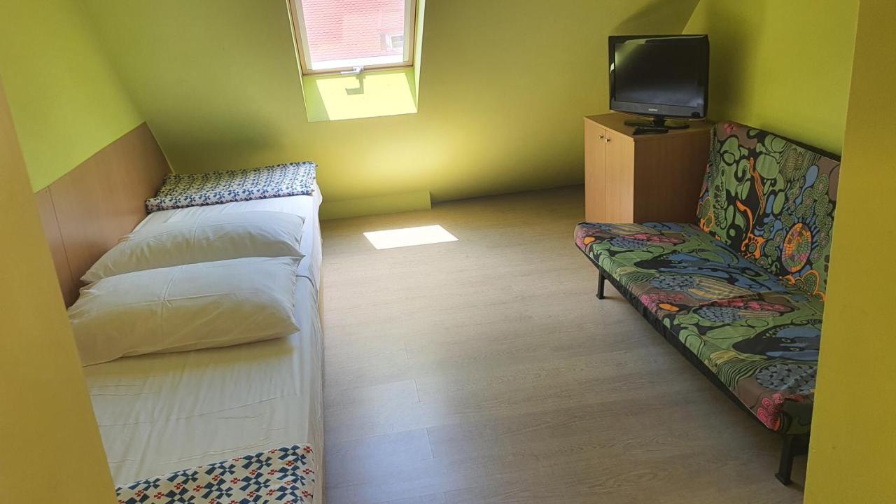 Sunshine Sh Apartmanhaz Apartment Zamárdi Exterior foto